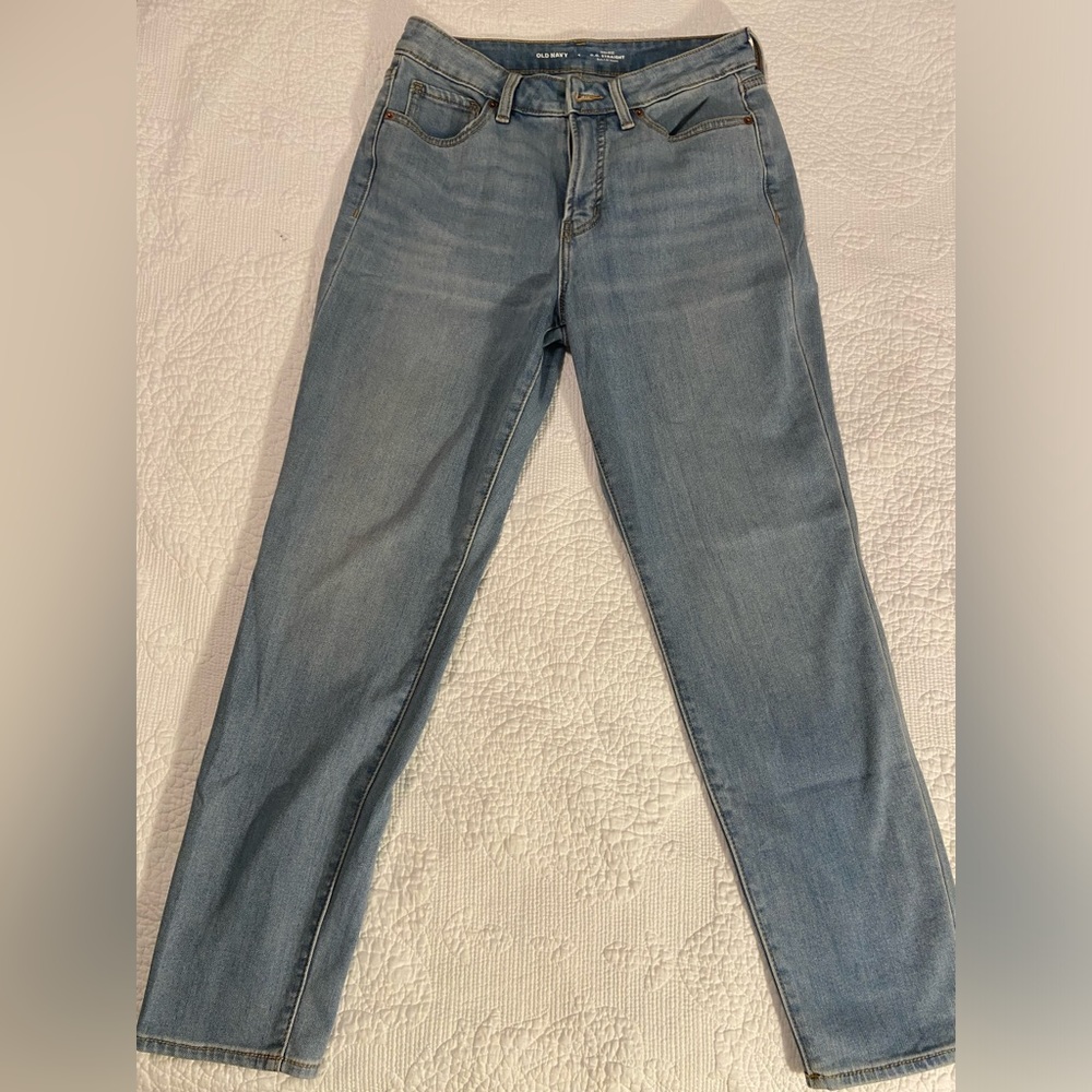 Old Navy Straight Leg high rise jeans